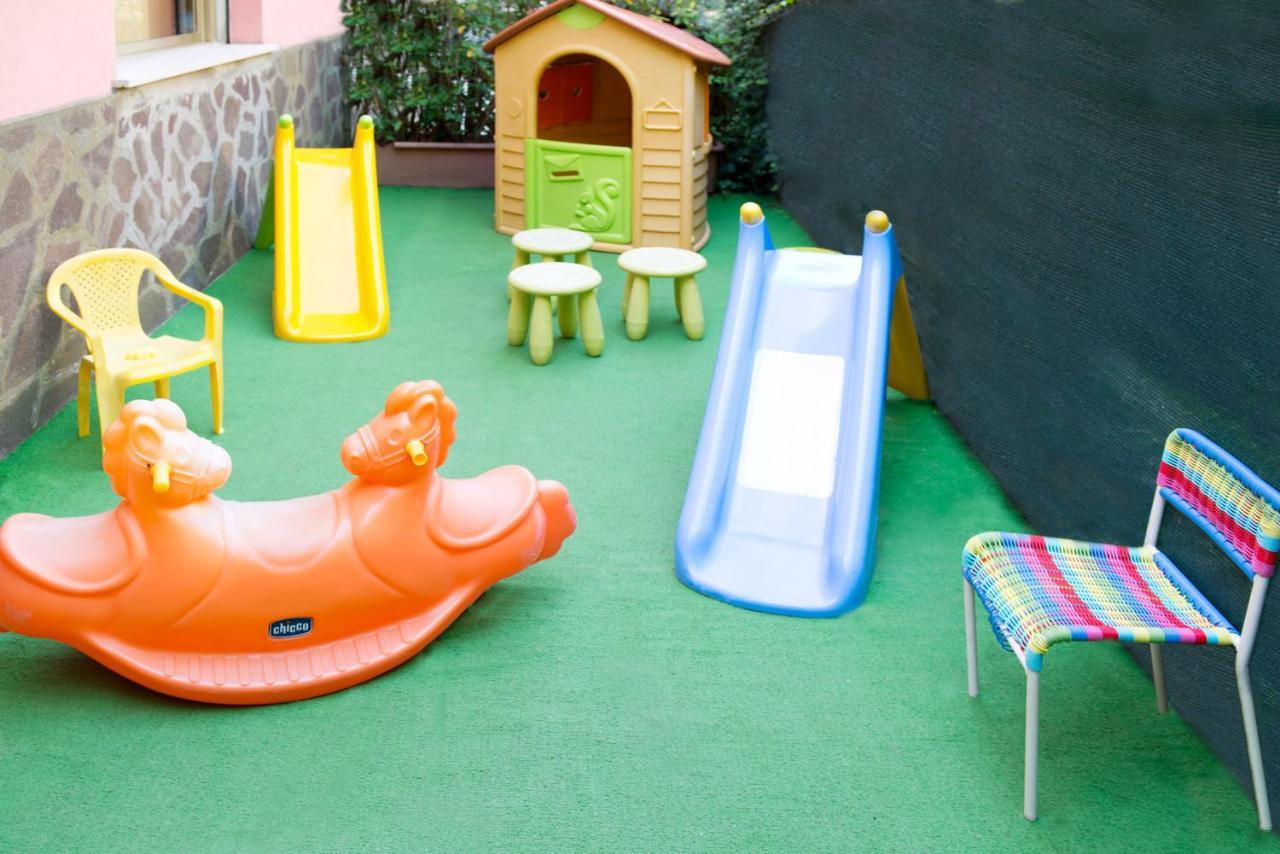 צ'סנטיקו Hotel Villa Rosa מראה חיצוני תמונה